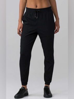 Lululemon In-Depth Jogger (28")